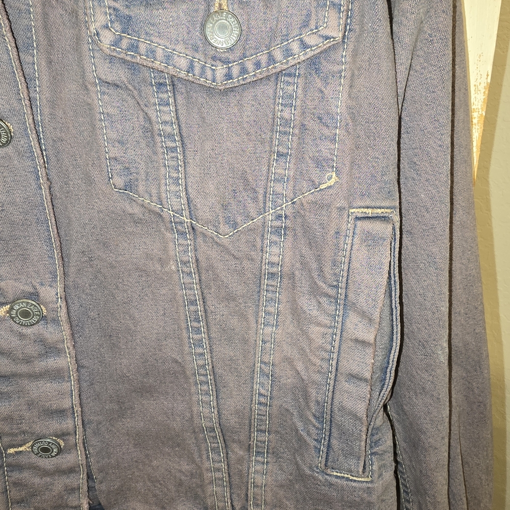 American Eagle Outfitters Lavender Denim Jacket - Picture 4 of 10